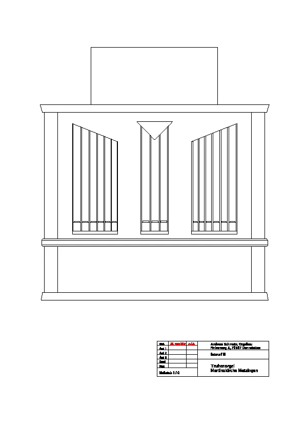 Verschiedene Prospektentwürfe, angelehnt an Bauelemente der Martinskirche, legte ich der Gemeinde vor. Die Entscheidung fiel zugunsten dieses Entwurfes. Nun konnten die Konstruktionsarbeiten zum Aufbau des Instruments beginnen.