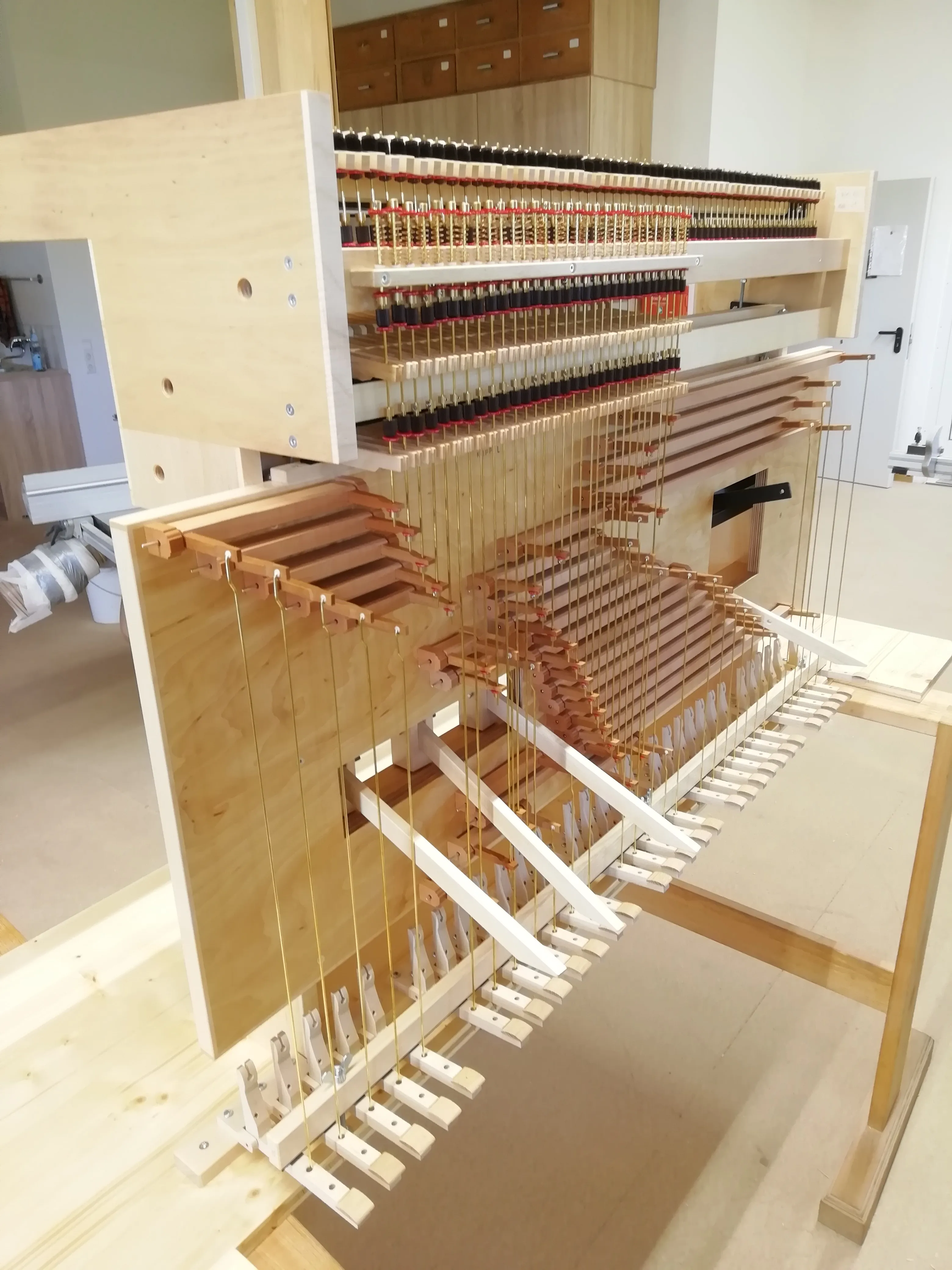 Koppelchassis mit Holzmechanik